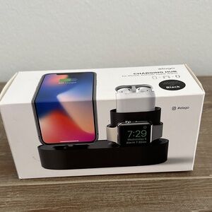 Black 3-in-1 Charging Hub Stand for iPhone, AirPods & Apple Watch